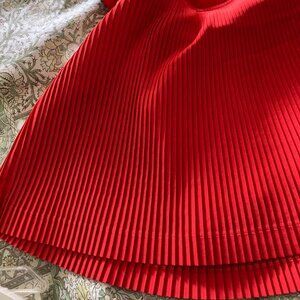 lululemon red  Varsity High-Rise pleated tennis skirt